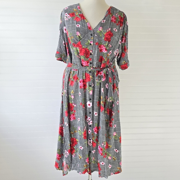 City Chic Houndstooth Plaid Floral Casual Mid Dress Plus Size 18 Red Black - Picture 7 of 8